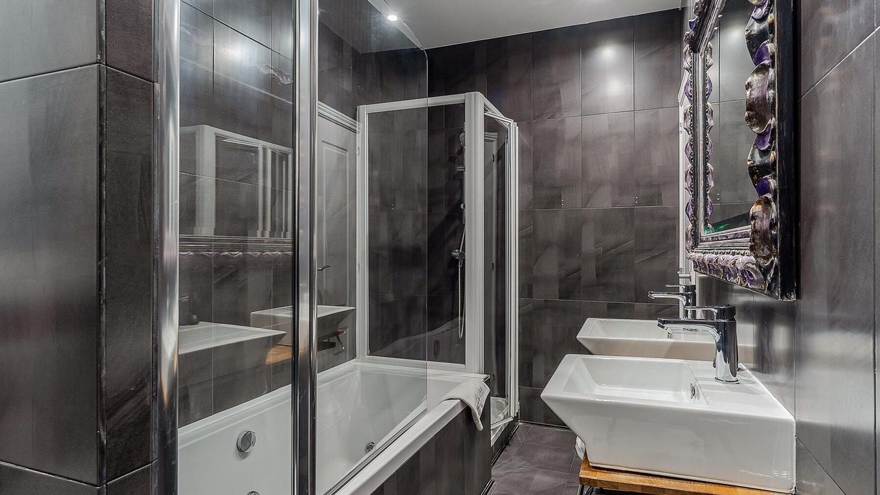 Photo of Bathroom in Eixample