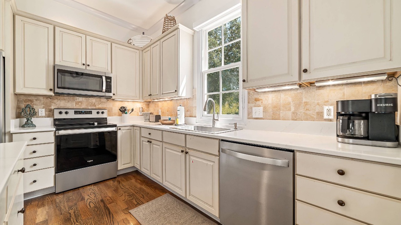 Photo of Kitchen in Orange Beach