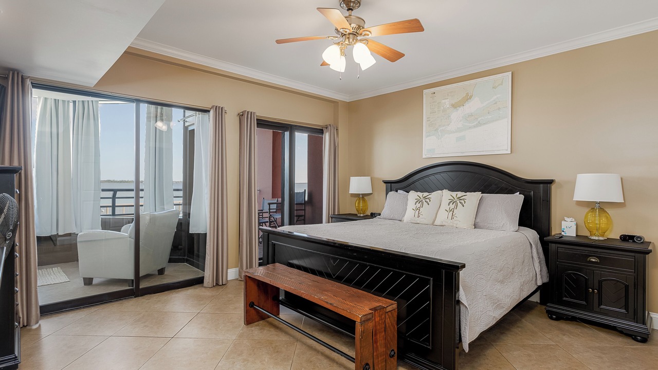 Photo of Bedroom in Pensacola Beach