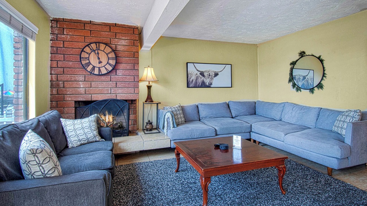 Photo of Livingroom in Balboa Island
