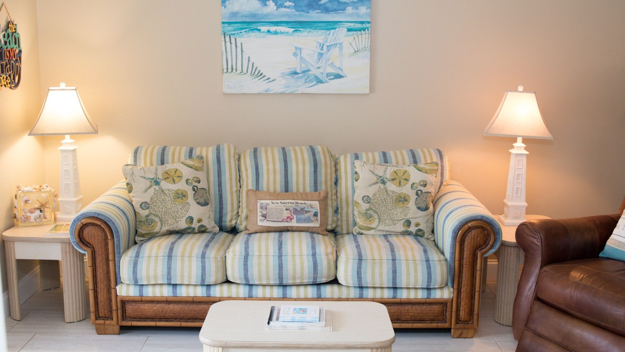 Photo of Livingroom in New Smyrna Beach