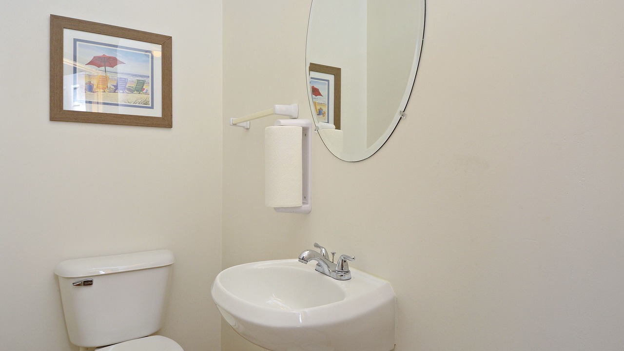 Photo of Bathroom in Kitty Hawk