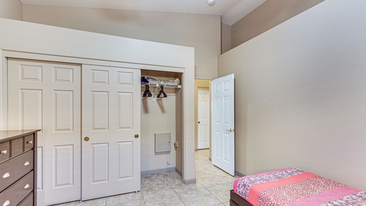Photo of Bedroom in Desert Club Manor