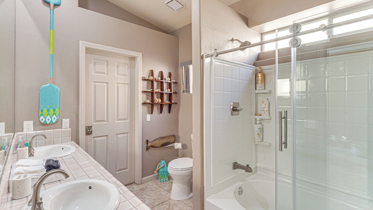Photo of Bathroom in Desert Club Manor