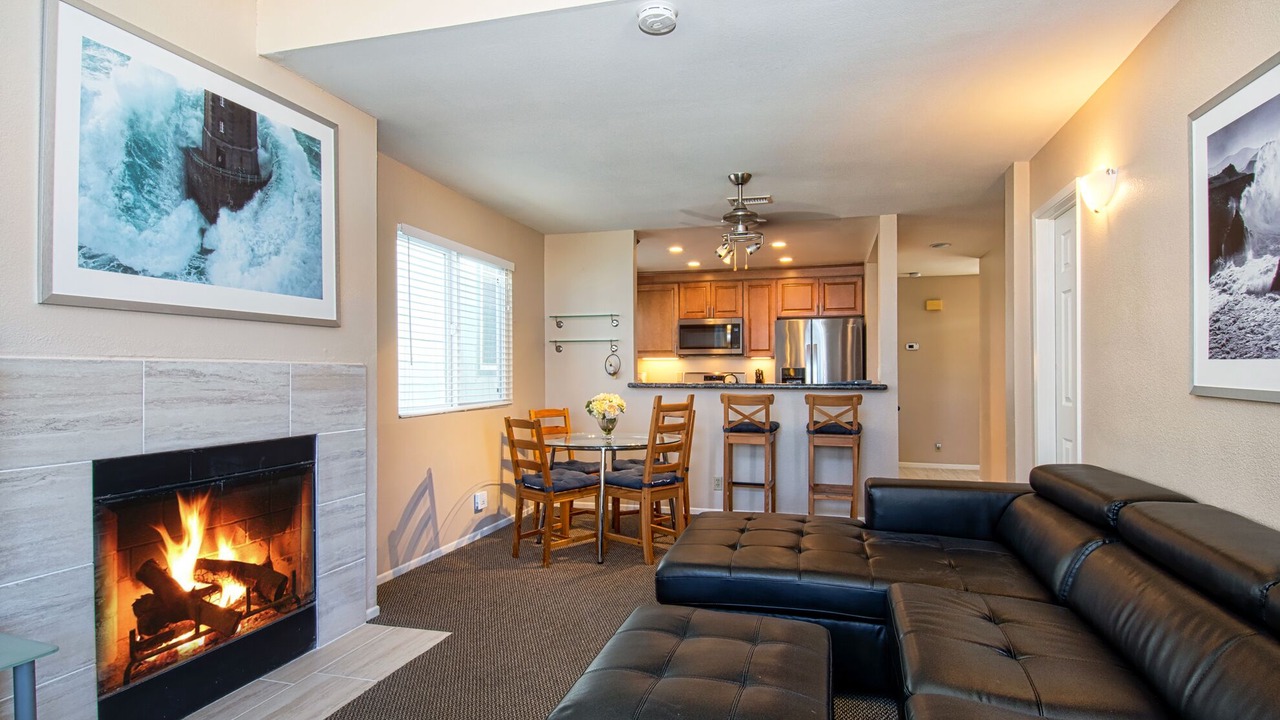 Photo of Livingroom in West Newport