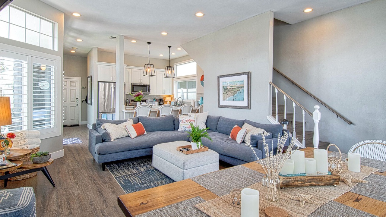 Photo of Livingroom in West Newport