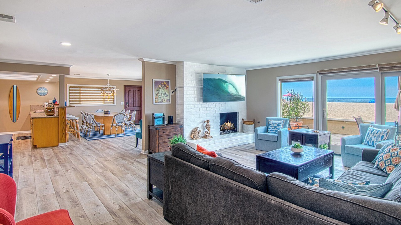 Photo of Livingroom in Santa Ana Heights