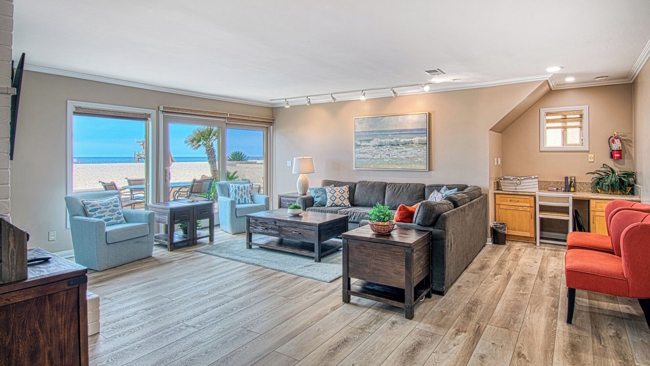 Photo of Livingroom in Santa Ana Heights