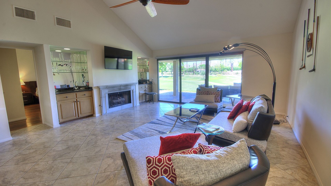 Photo of Livingroom in Village