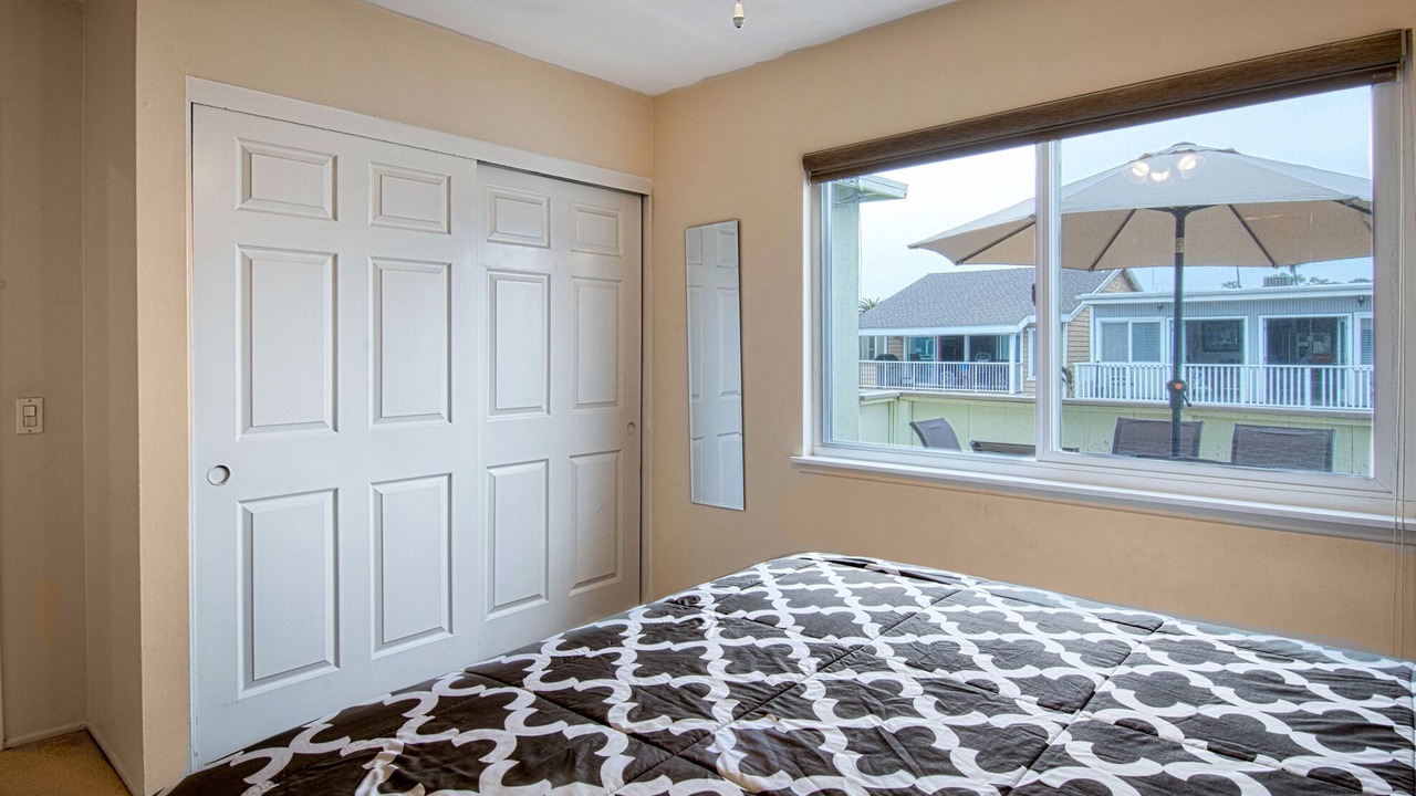 Photo of Bedroom in Santa Ana Heights