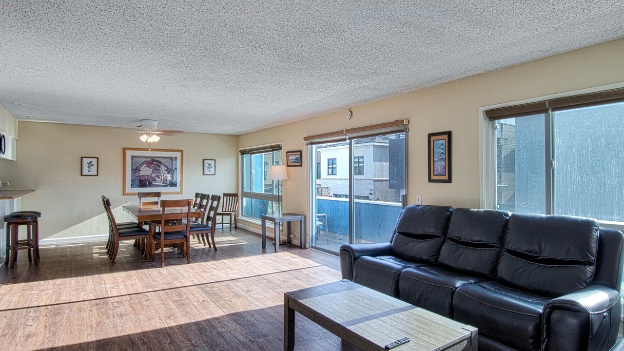 Photo of Livingroom in Santa Ana Heights