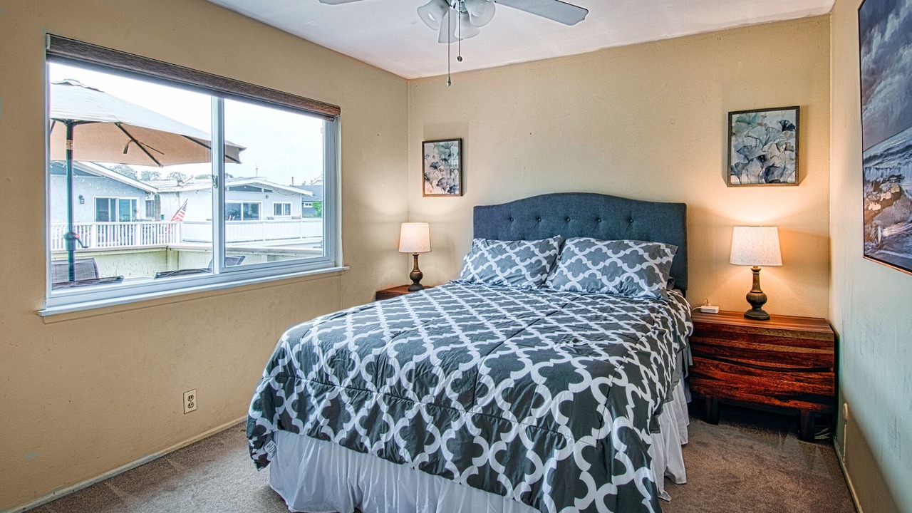 Photo of Bedroom in Santa Ana Heights