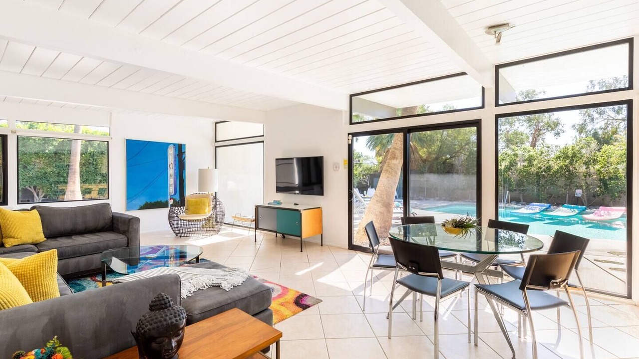 Photo of Livingroom in Palm Springs