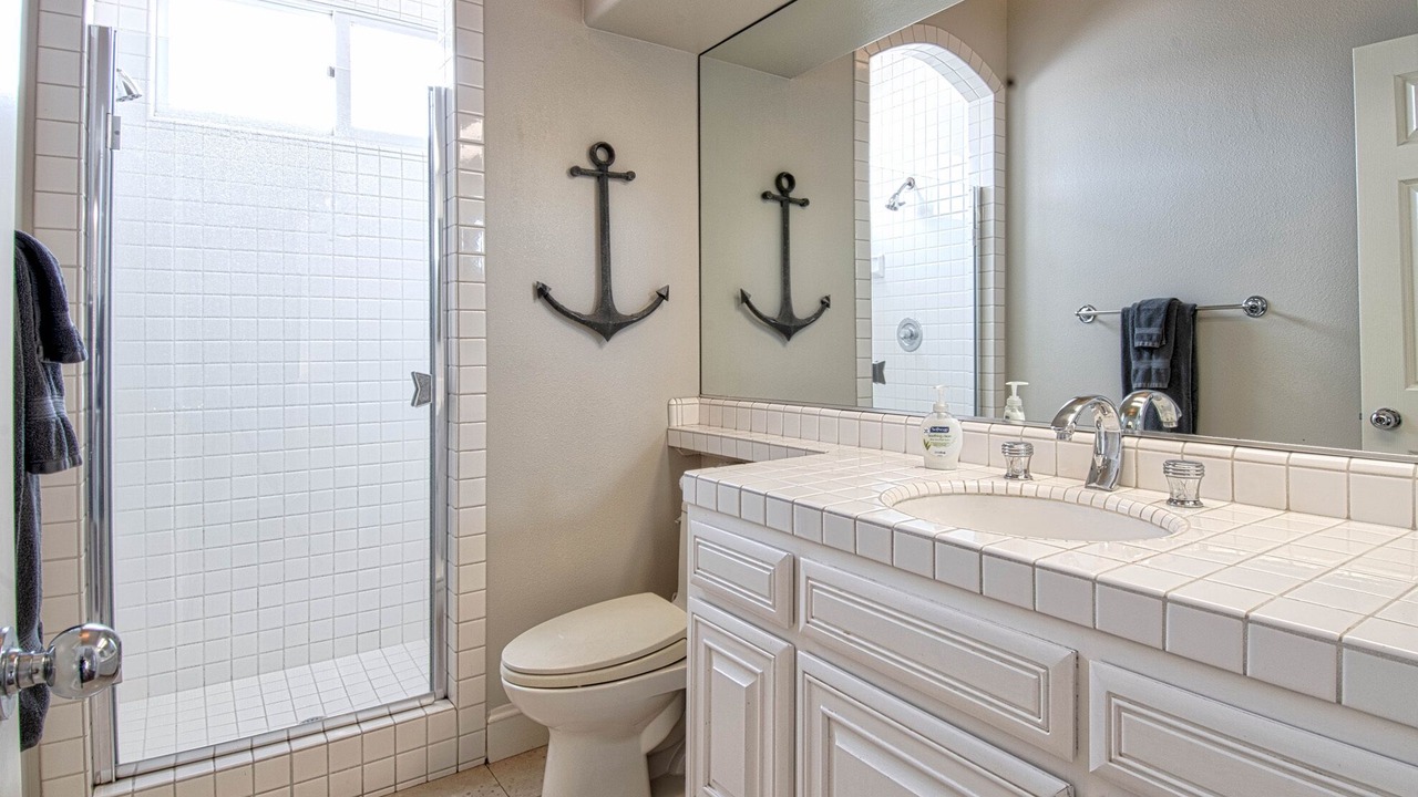Photo of Bathroom in West Newport