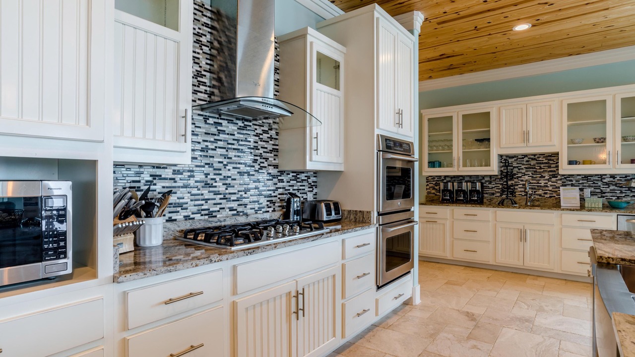 Photo of Kitchen in Orange Beach East