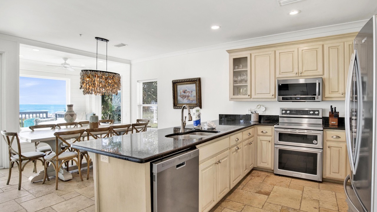 Photo of Kitchen in Orange Beach
