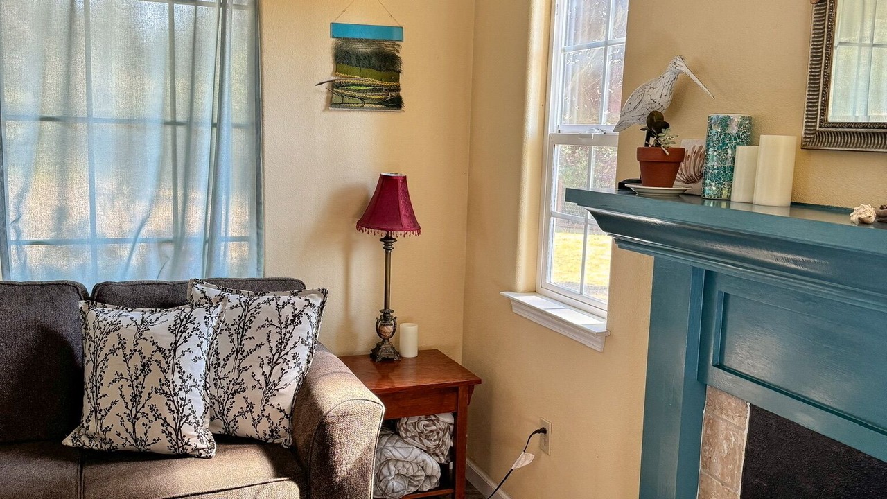 Photo of Livingroom in Fort Bragg