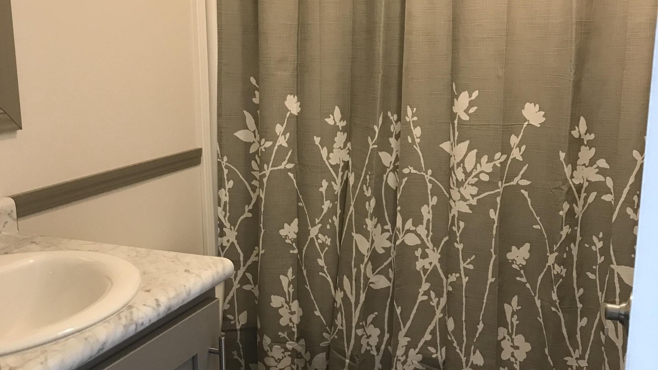 Photo of Bathroom in Ono Island