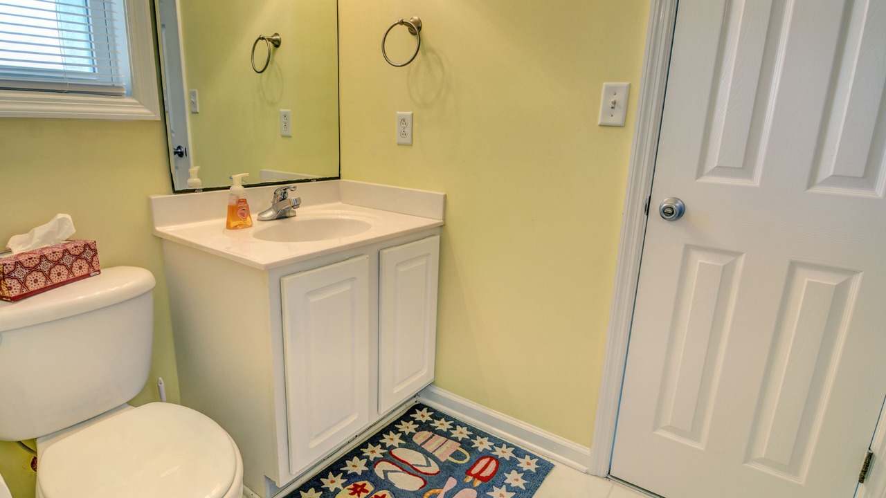 Photo of Bathroom in Surf City