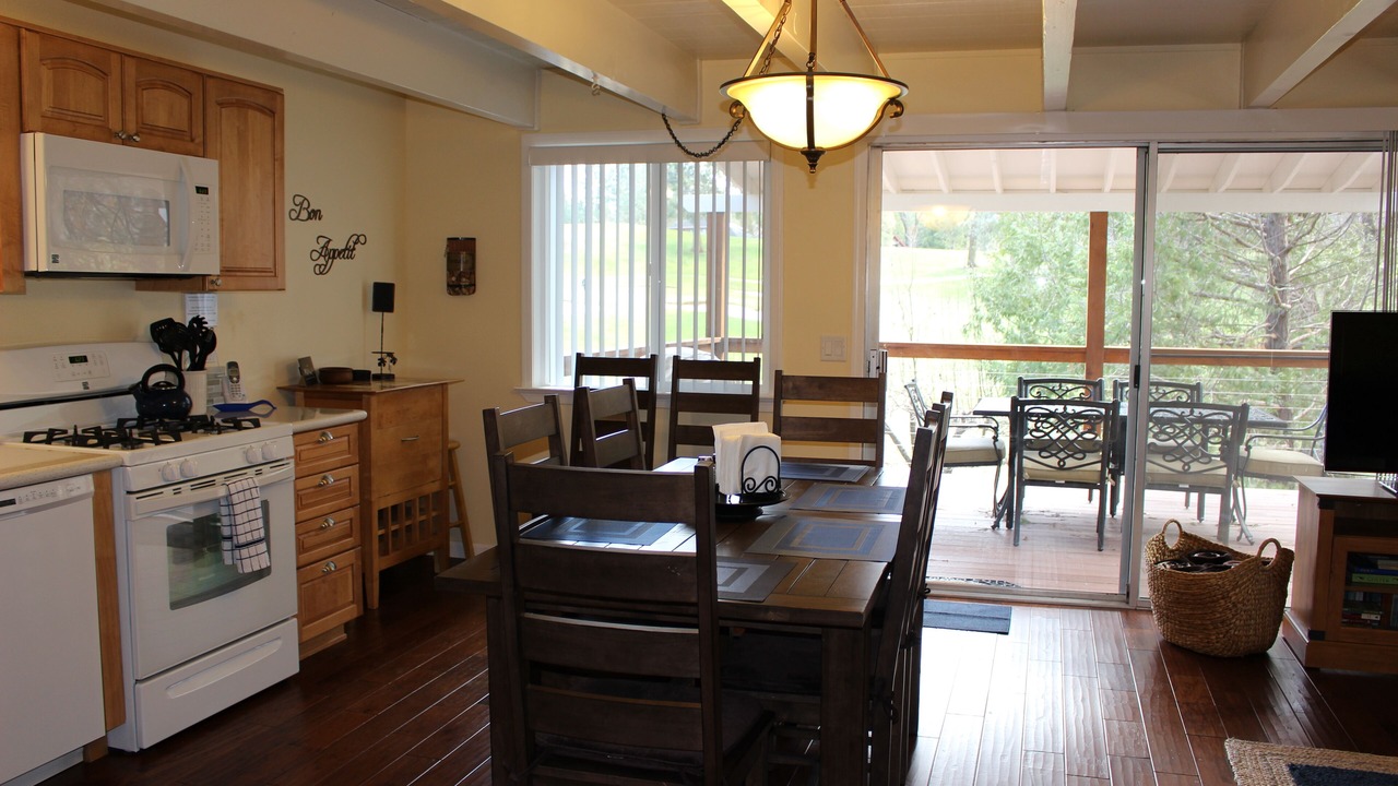 Photo of Outdoor in Groveland