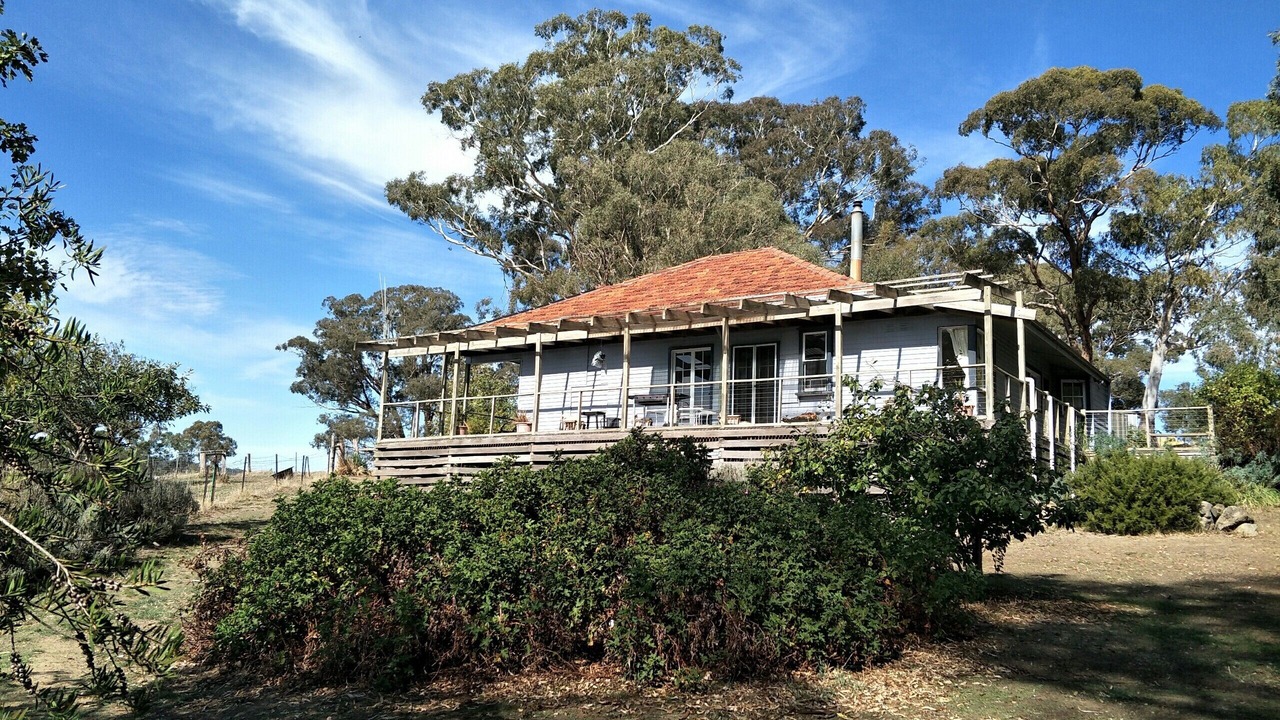 Photo of Others in Metcalfe
