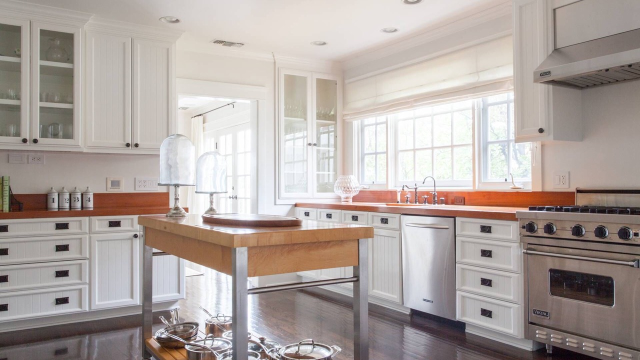 Photo of Kitchen in Hollywood Hills West