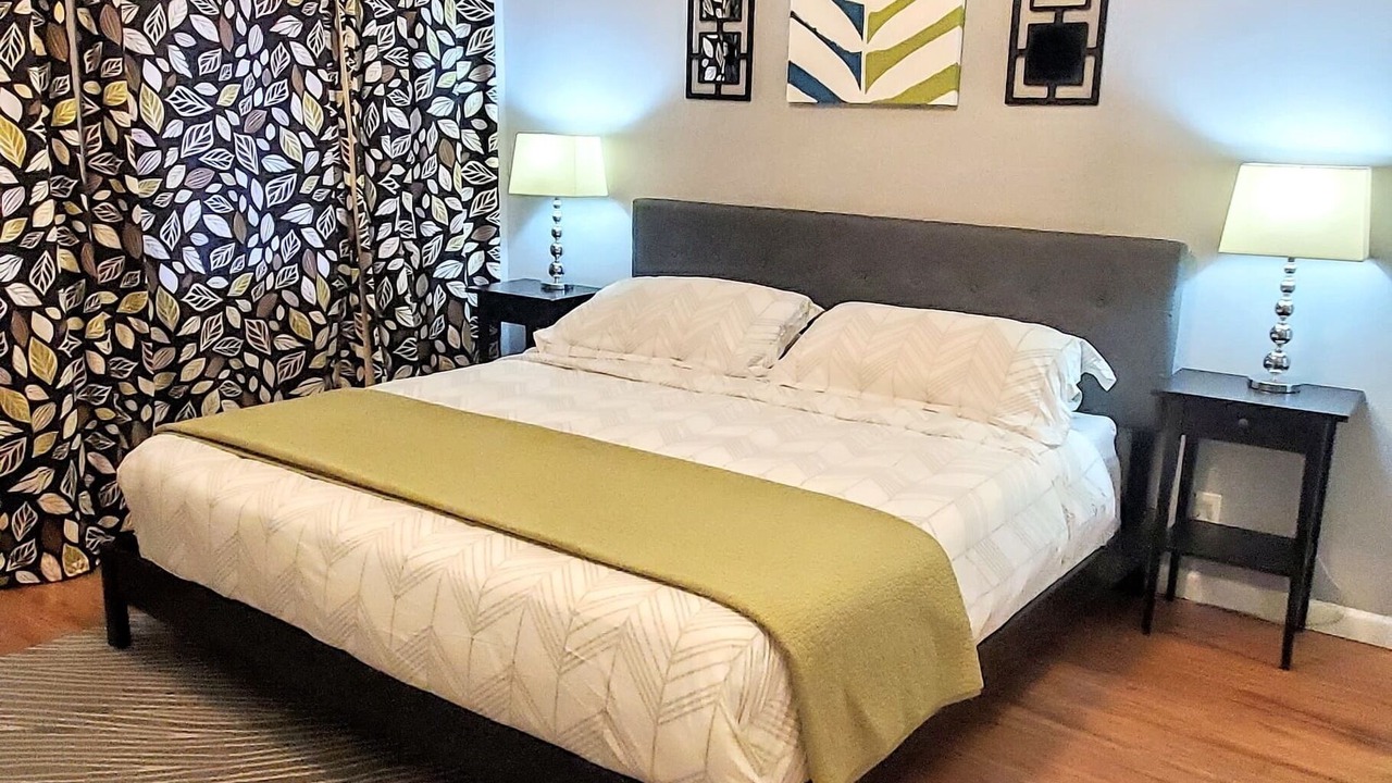 Photo of Bedroom in Hermosa Village