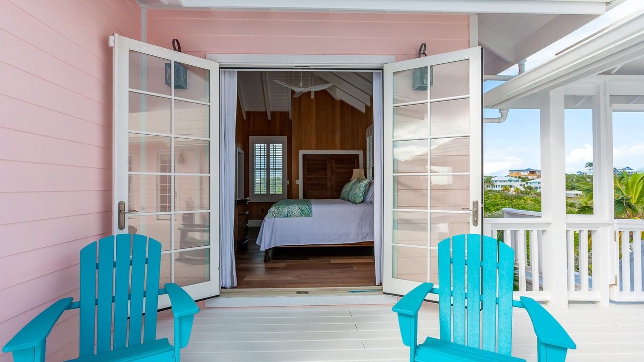 Photo of Patio Balcony in Hope Town