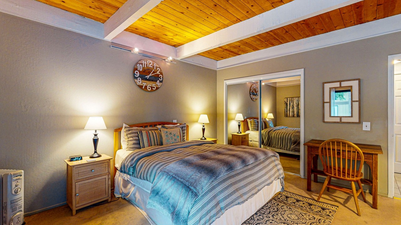 Photo of Bedroom in Kings Beach