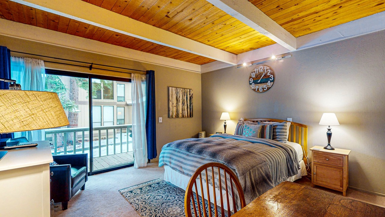 Photo of Bedroom in Kings Beach