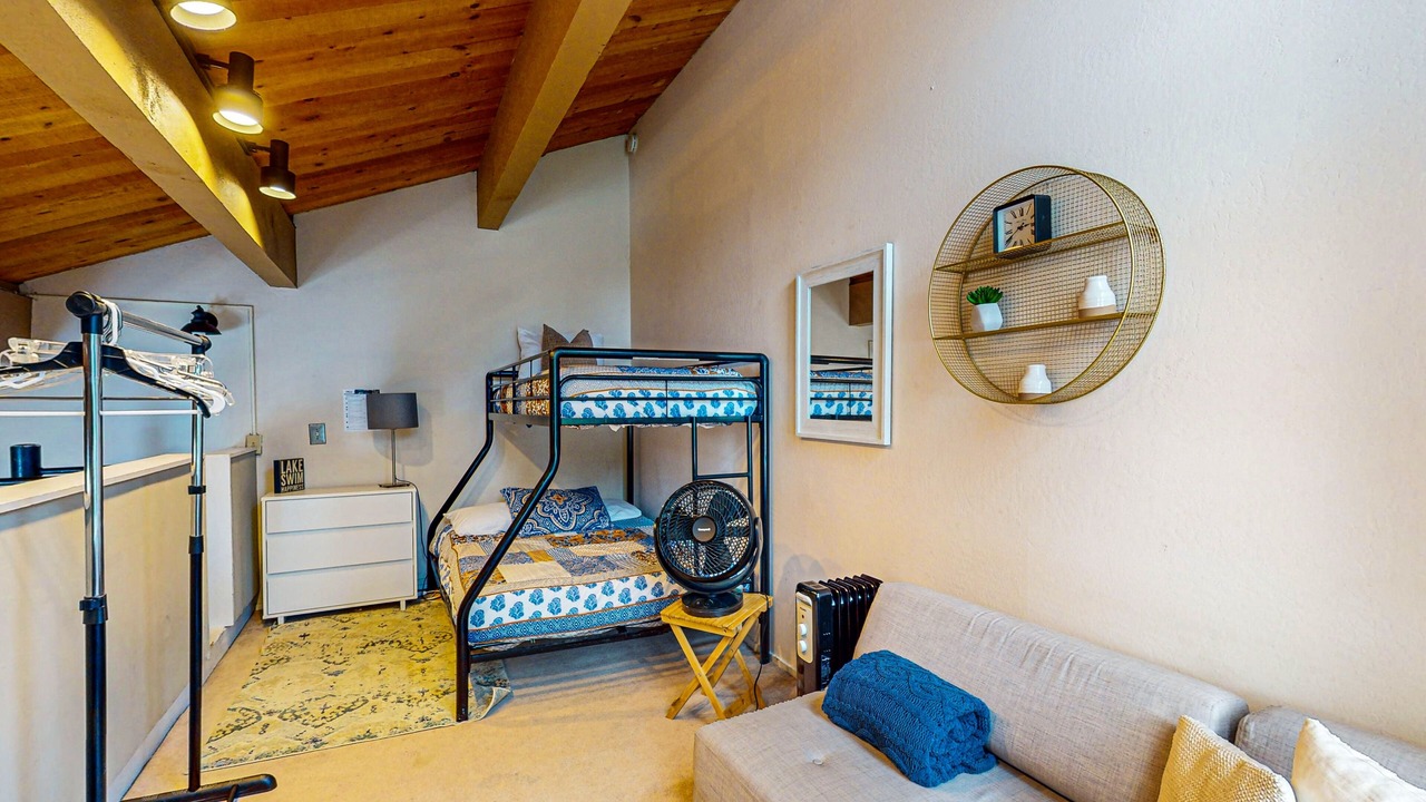 Photo of Bedroom in Kings Beach