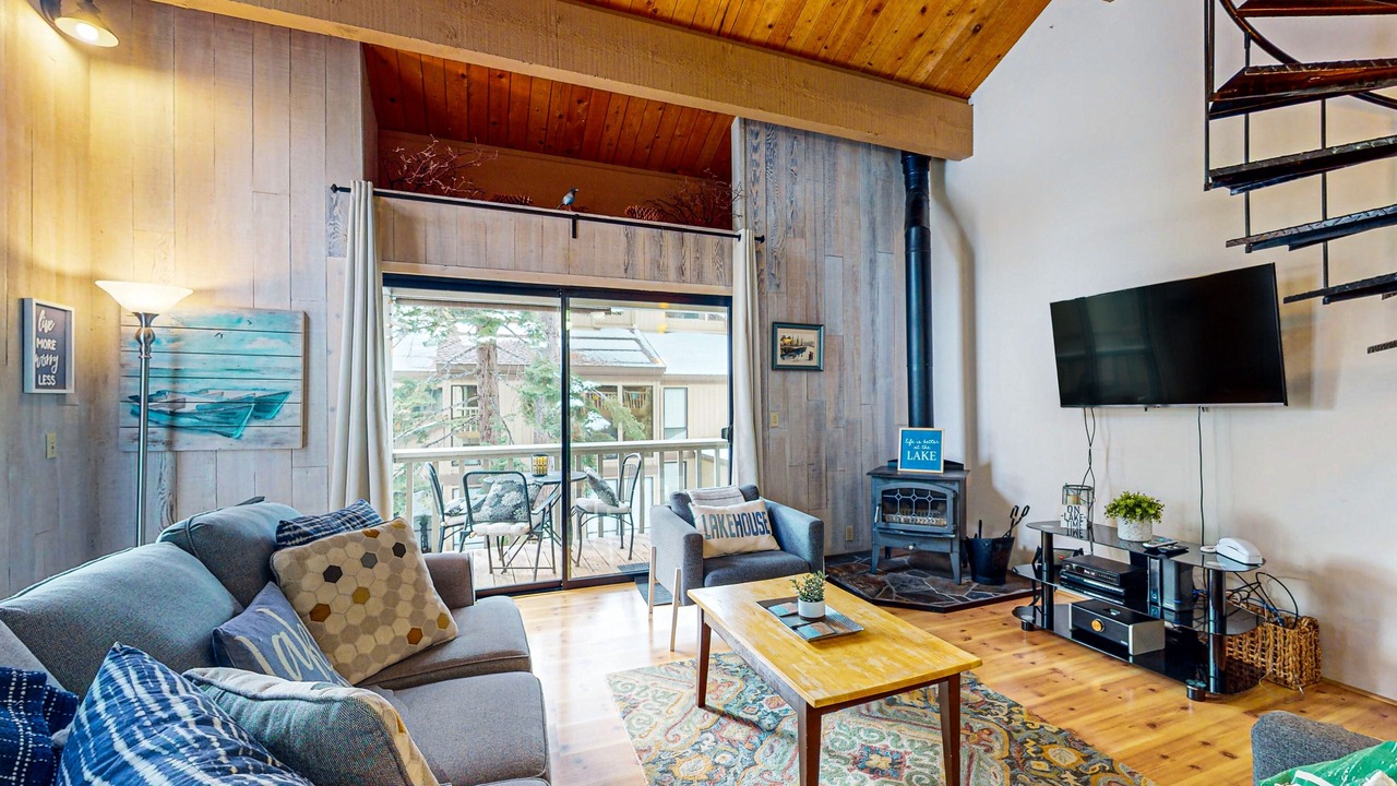 Photo of Livingroom in Kings Beach