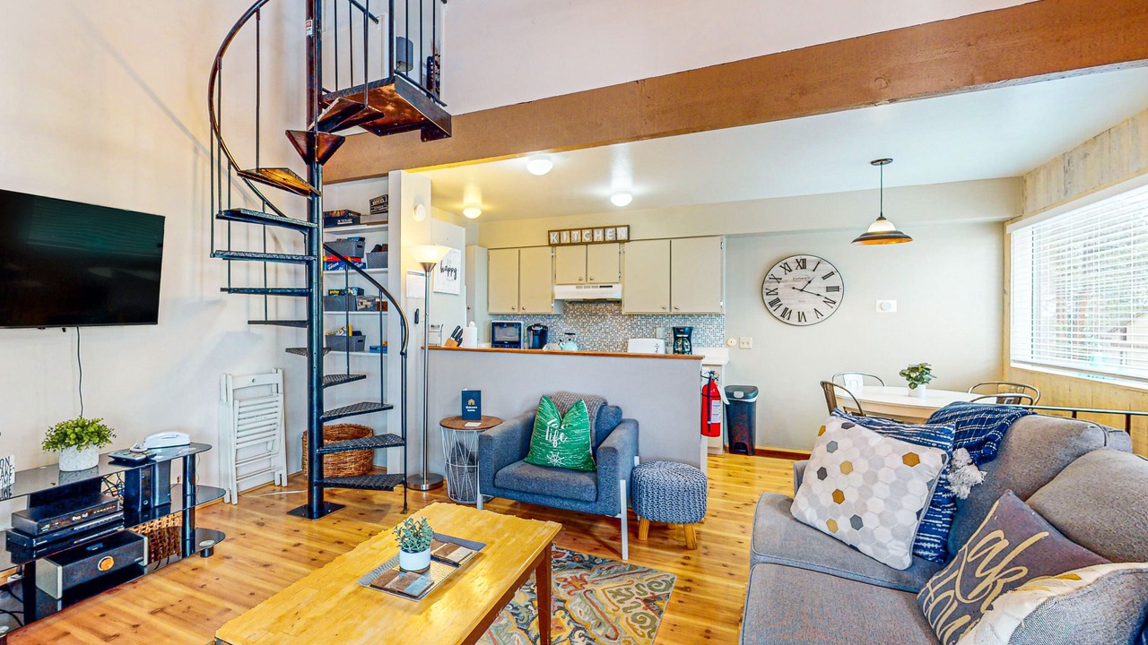Photo of Livingroom in Kings Beach