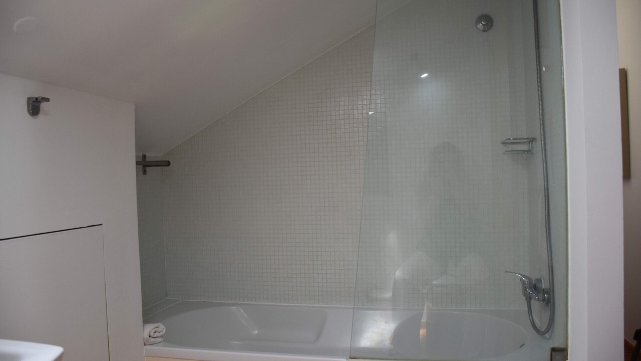 Photo of Bathroom in Chiado