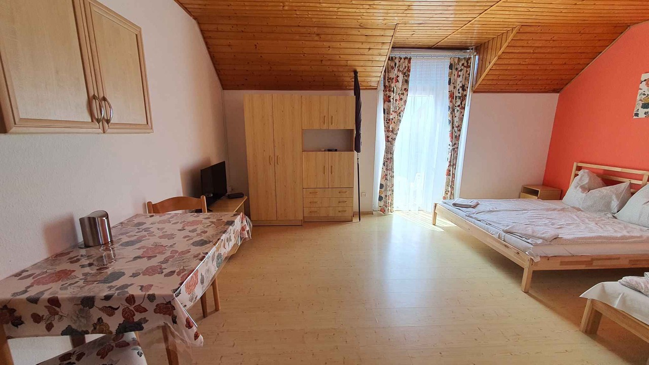 Photo of Bedroom in Siofok