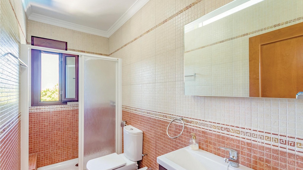 Photo of Bathroom in Iznajar