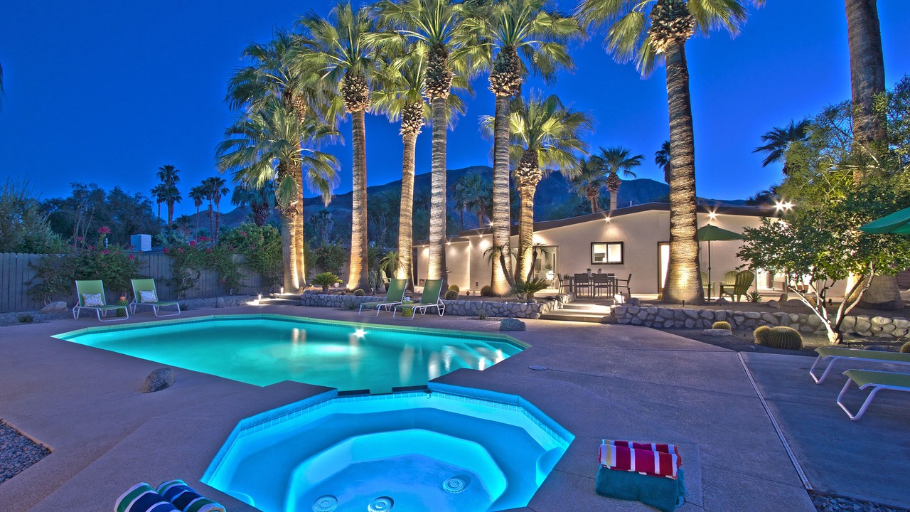 Photo of Outdoor in Magnesia Falls Cove