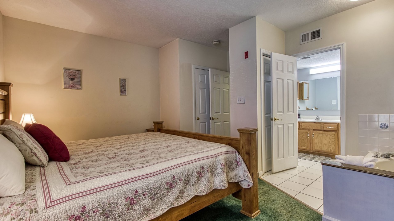 Photo of Bedroom in Pigeon Forge