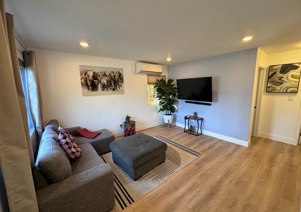 Photo of Livingroom in Hillcrest