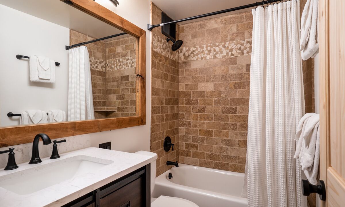 Photo of Bathroom in Truckee