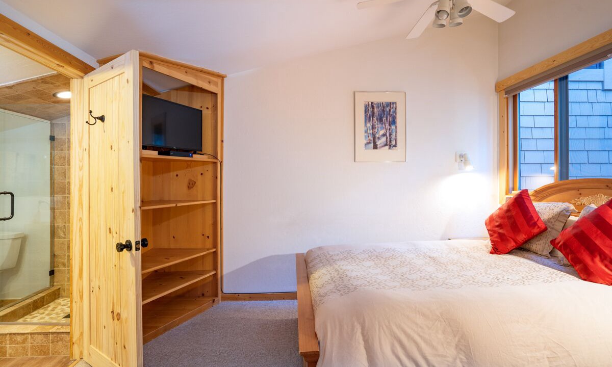 Photo of Bedroom in Truckee