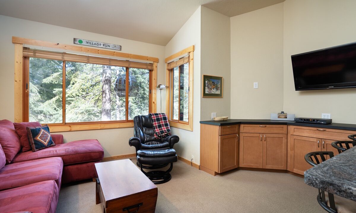 Photo of Livingroom in Truckee