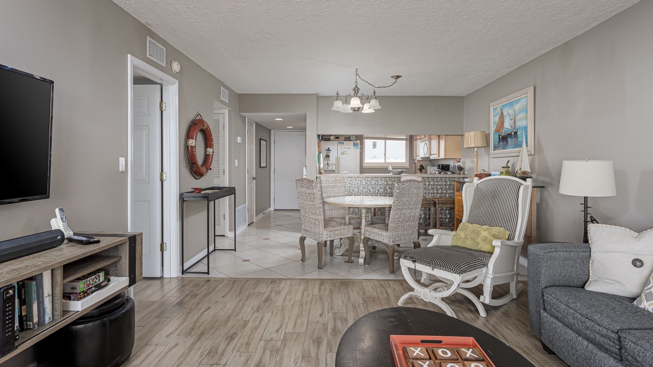 Photo of Livingroom in Pensacola Beach