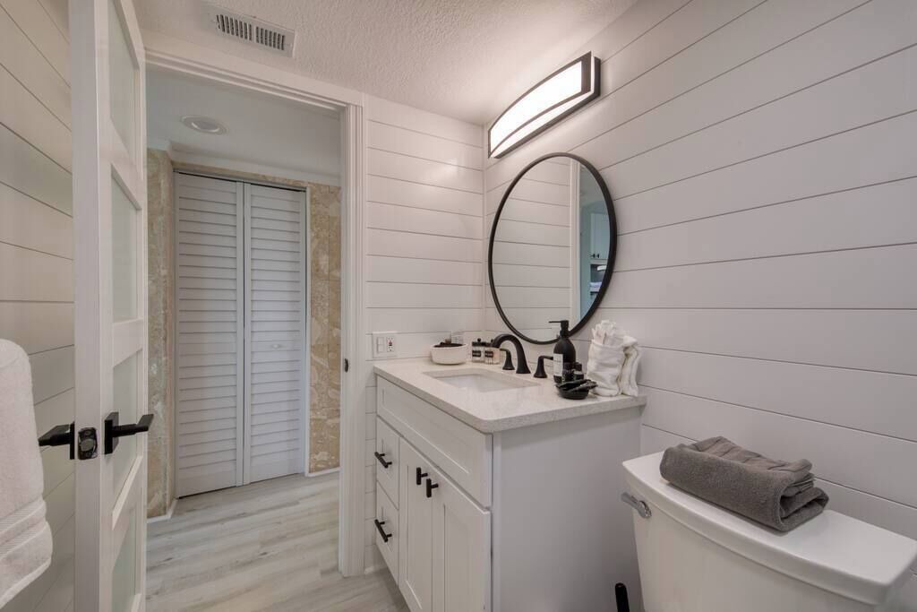 Photo of Bathroom in Belleair Beach