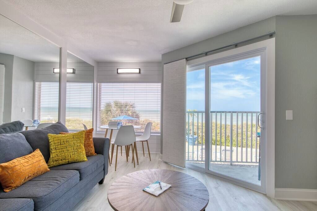 Photo of Livingroom in Belleair Beach