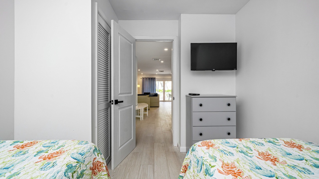 Photo of Bedroom in Paradise Island