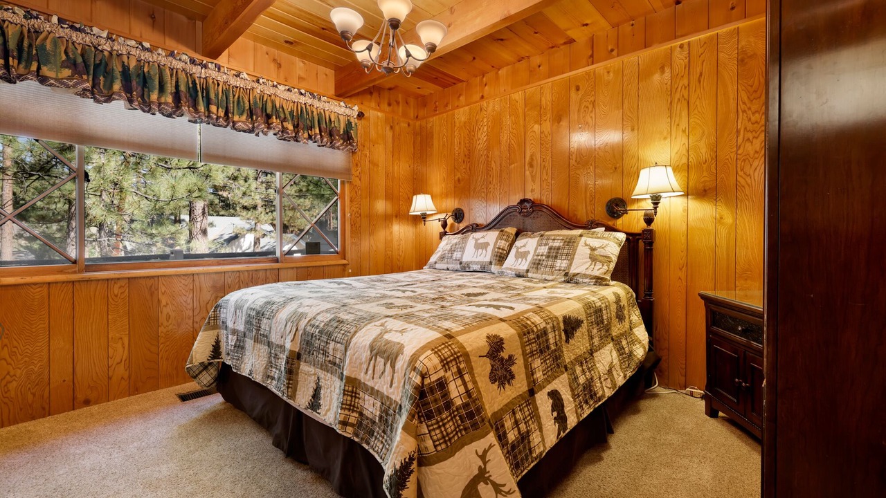 Photo of Bedroom in Summit Estates