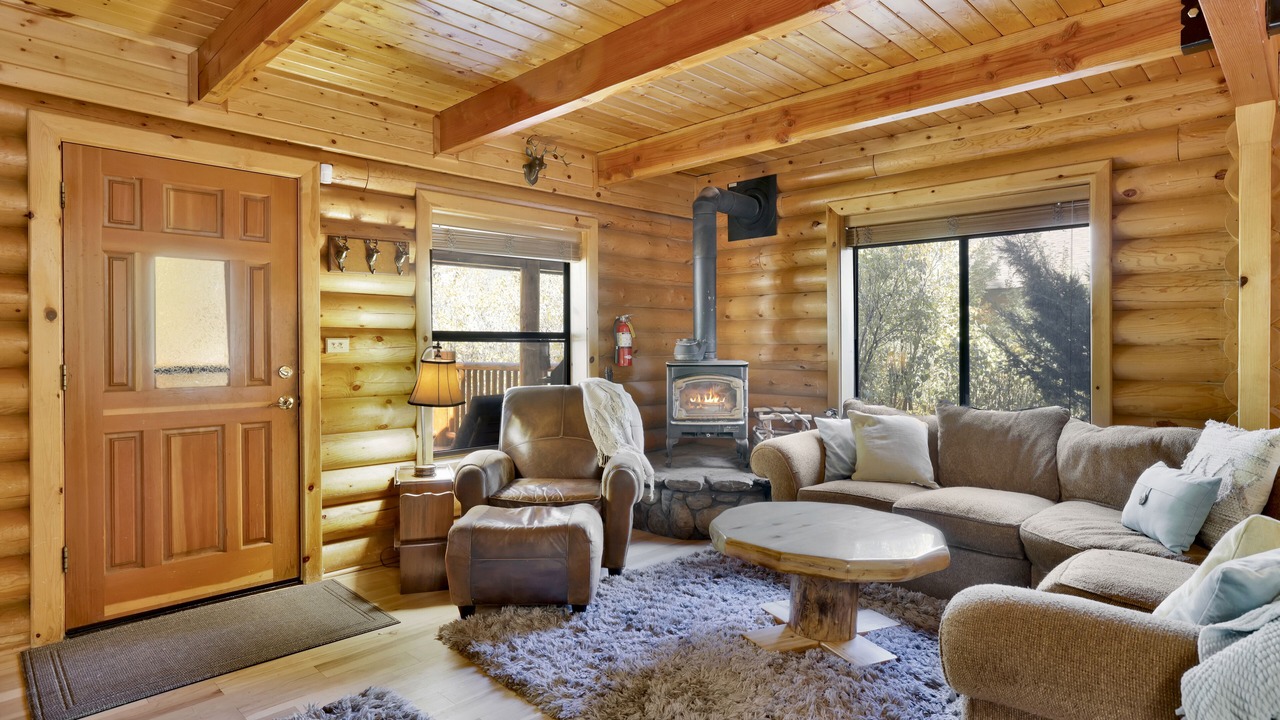 Photo of Livingroom in Patton