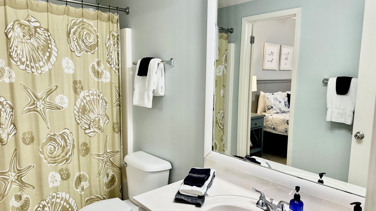 Photo of Bathroom in Orange Beach