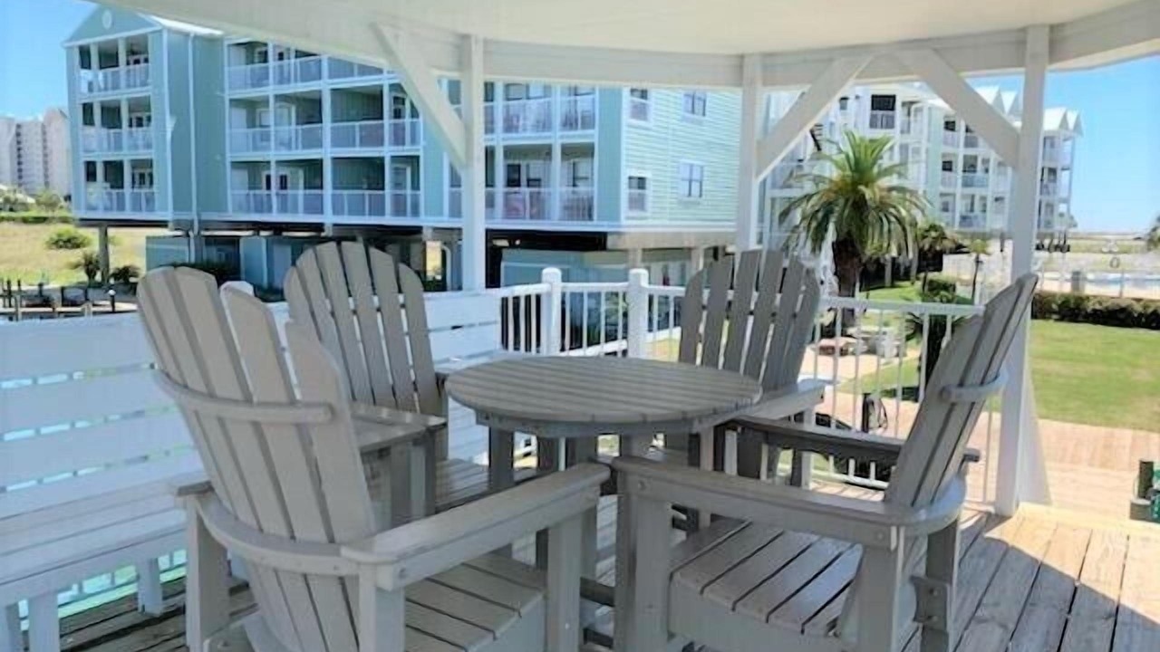 Photo of Outdoor in Orange Beach East